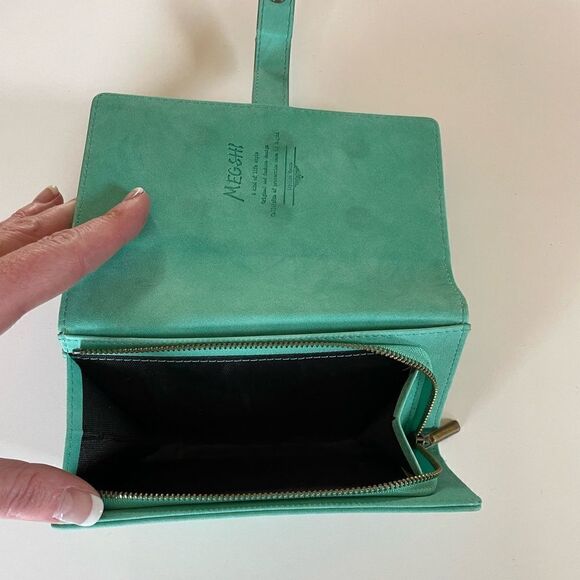 Pre-Owed Megshi Teal Wallet Large Enough to Hold a Phone - Picture 6 of 6